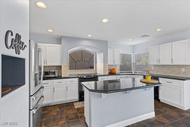 Building Photo - 10902 Fintry Hills St