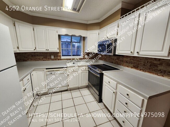 Building Photo - 4502 Orange St