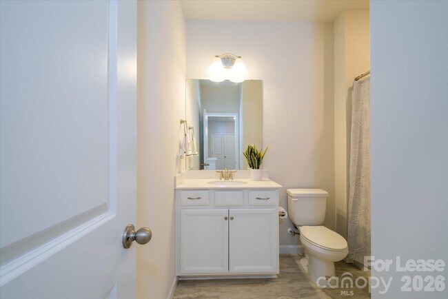 Building Photo - 8156 Merryvale Ln