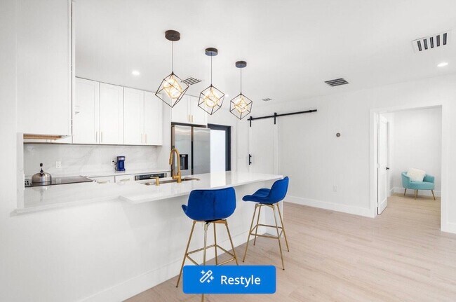 Building Photo - 303 De Carie St