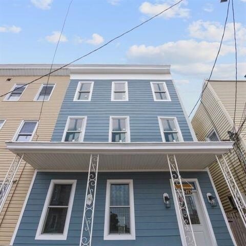 Building Photo - 139 39th St