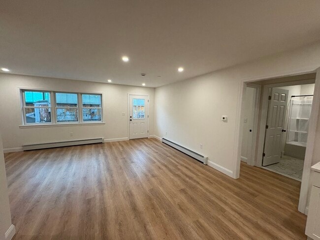 Building Photo - 154 Granite St