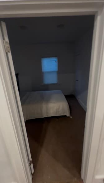 Building Photo - 2113 Franklin St