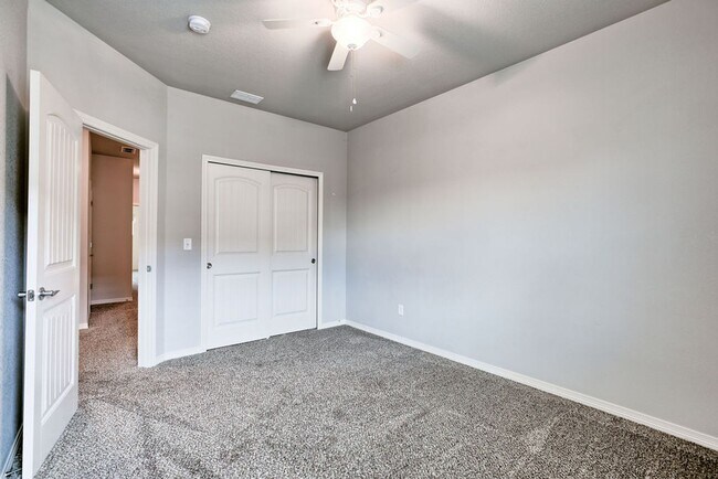 Building Photo - 1695 Grand Ave