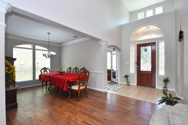 Building Photo - 6027 Opal Crest Ln