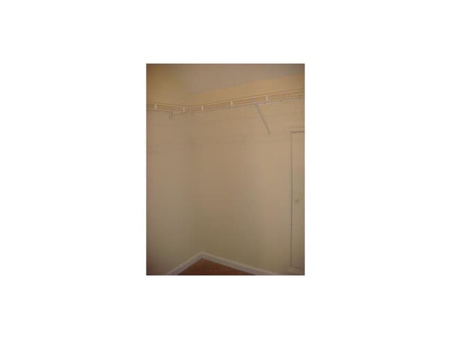 Building Photo - Stage Road Duplex Available in March!