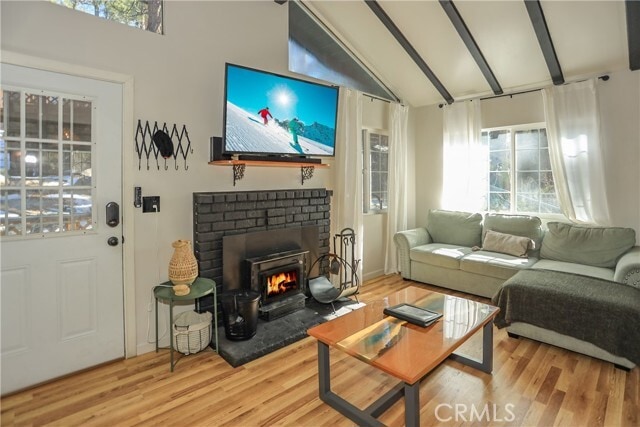 Building Photo - 325 Hilltop Ln