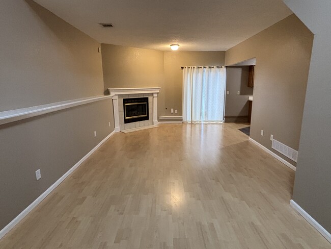 Living Room - 7434 N Hunter Ct