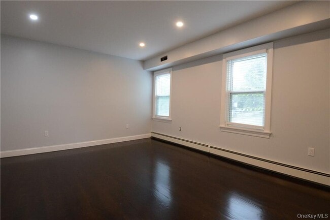 Building Photo - 53 Dewitt Ave