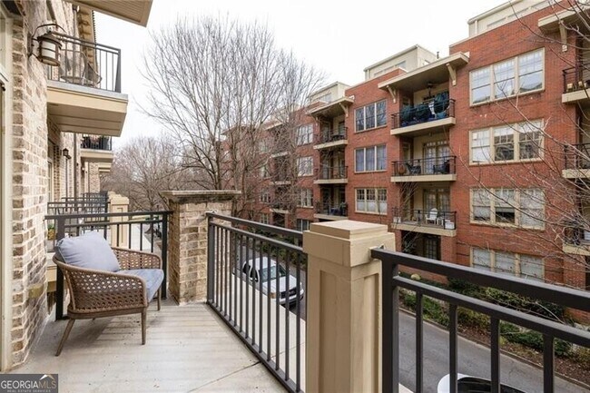 Building Photo - 1055 Piedmont Ave NE