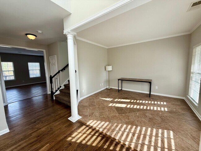 Building Photo - 4818 Summerside Dr