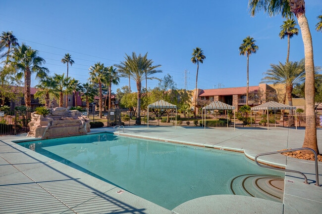 Building Photo - 5240 Indian River Dr