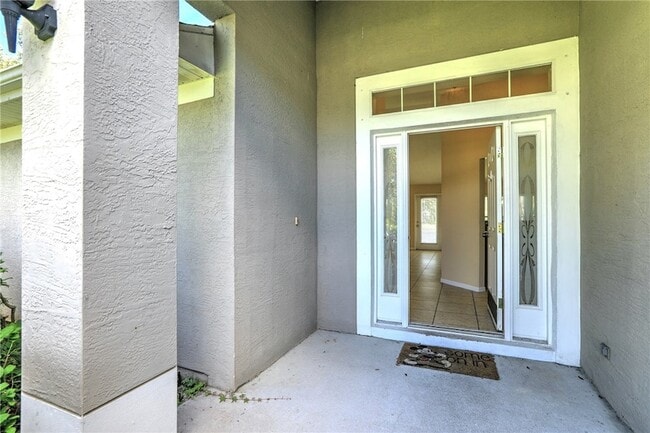 Building Photo - 113 Drake Way