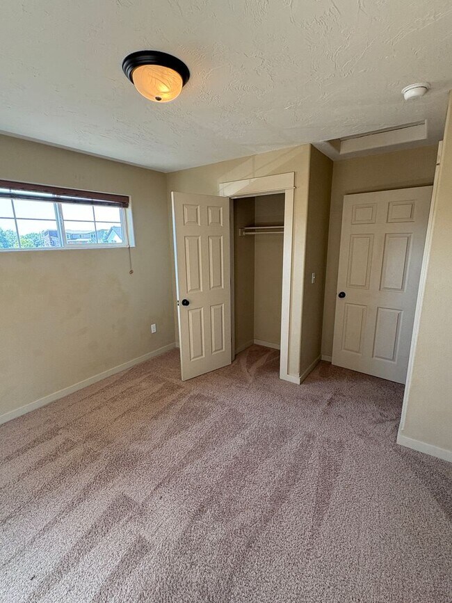 Building Photo - Single Family Home in a Great Location!
