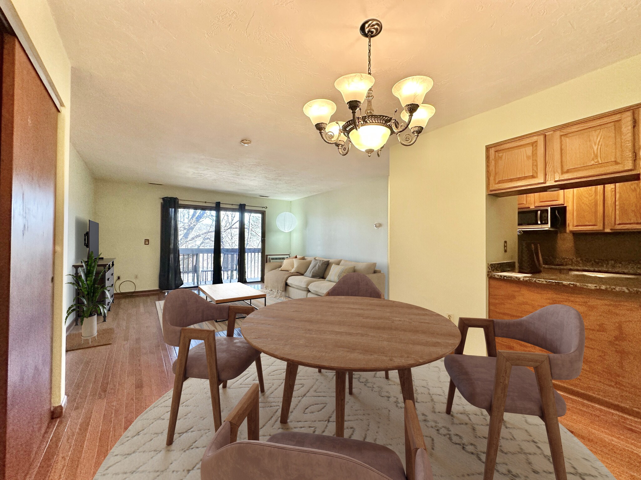 Virtually staged dining room - 340 Sunderland Rd