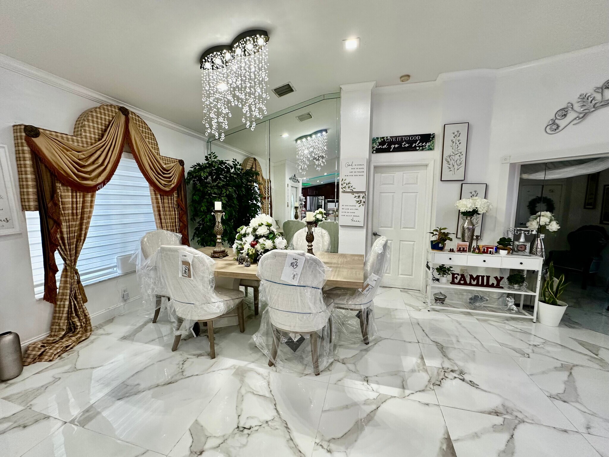 Building Photo - 5259 NW 184th Ln