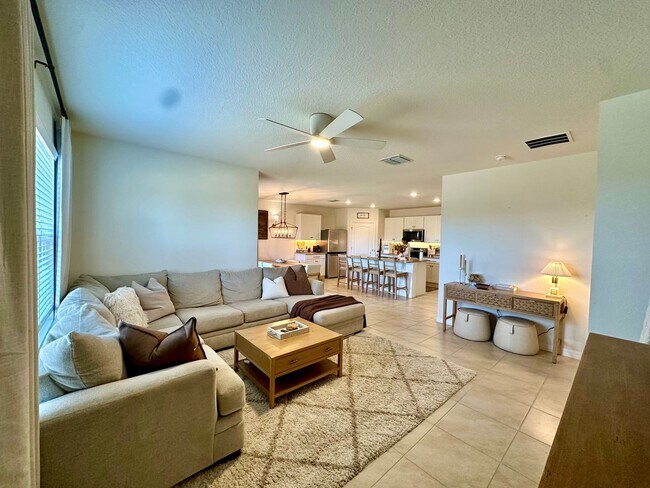 Building Photo - Now Available in Newest Up-and-Coming Neighborhood of Groveland