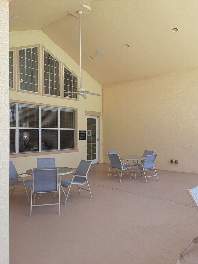 Building Photo - FREE RENT!!!Condo at Club Cortile, Luxury Condominiums and Townhomes.