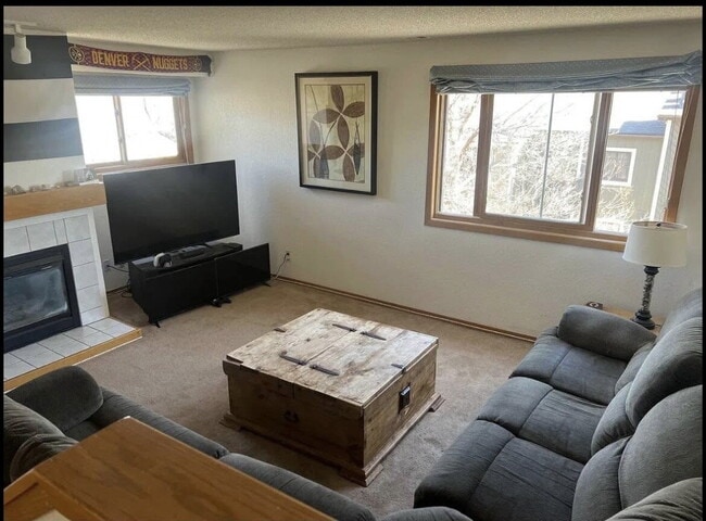 Building Photo - 2873 Springdale Ln