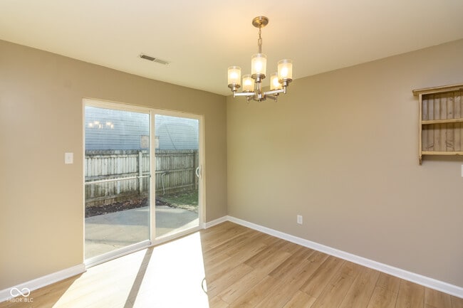 Building Photo - 1602 S Grant Ave