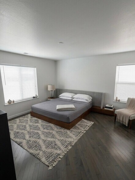Building Photo - 33075 Aquamarine Cir