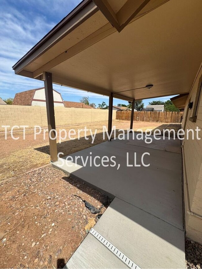 Building Photo - Remodeled 3 Bedroom home in Mesa, AZ