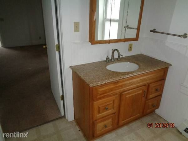Building Photo - 3 br, 1 bath House - 356 Mercer Ave