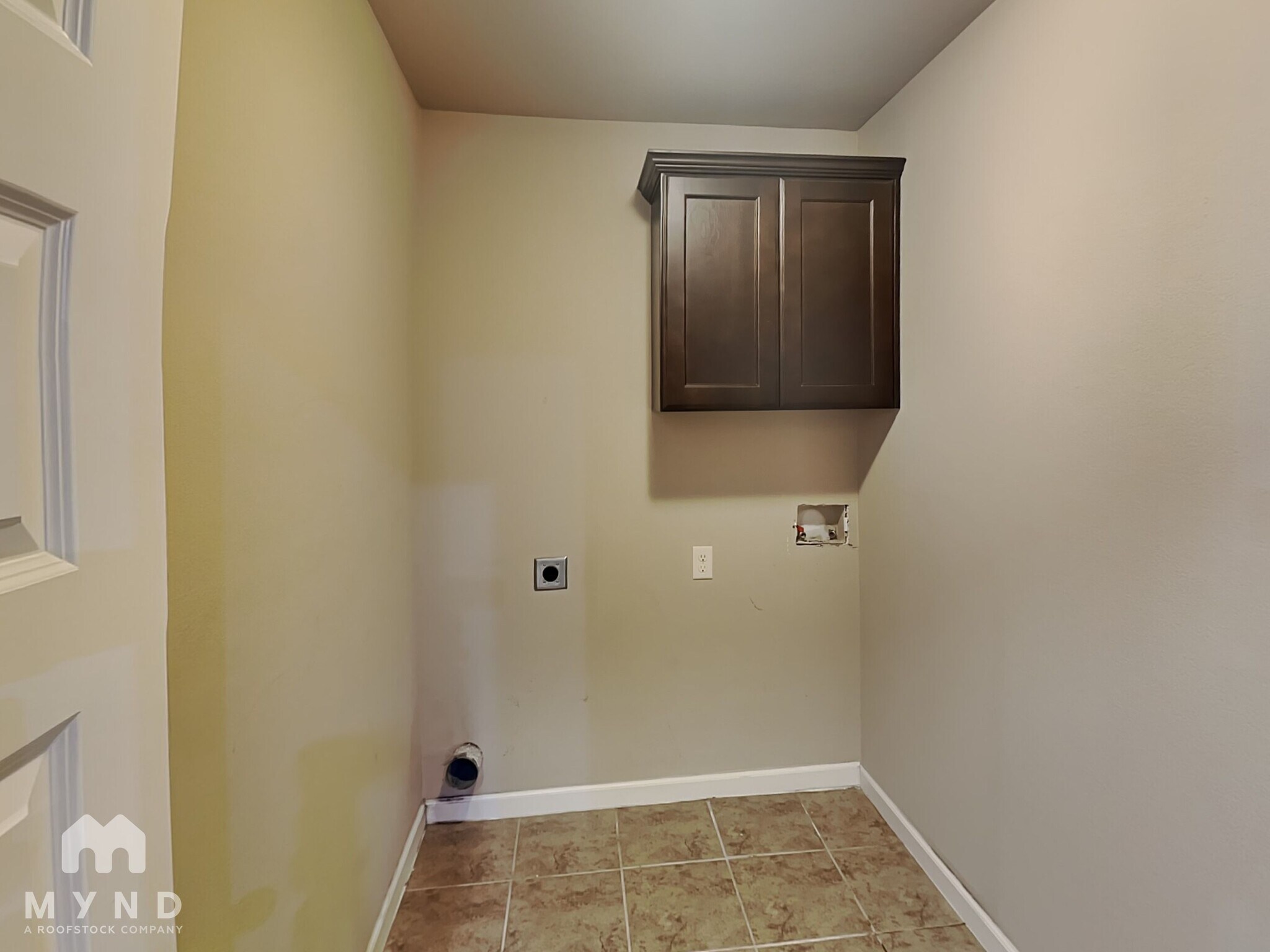 Building Photo - 1020 Tarah Knolls Cir