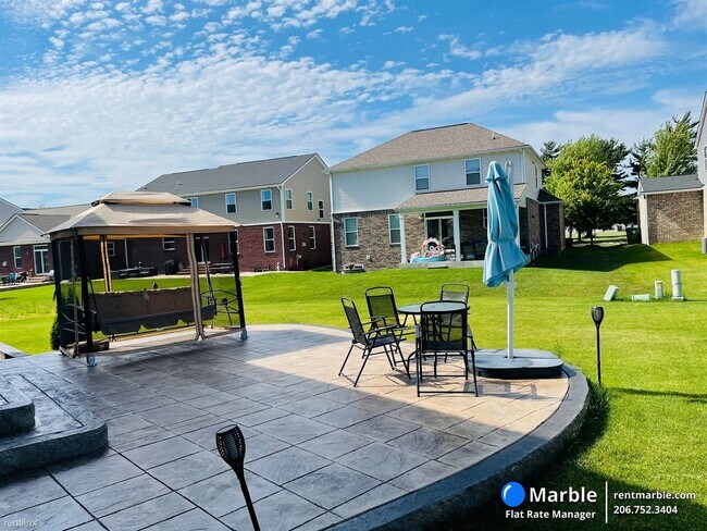 Building Photo - 4 br, 2.5 bath House - 7799 Ryder