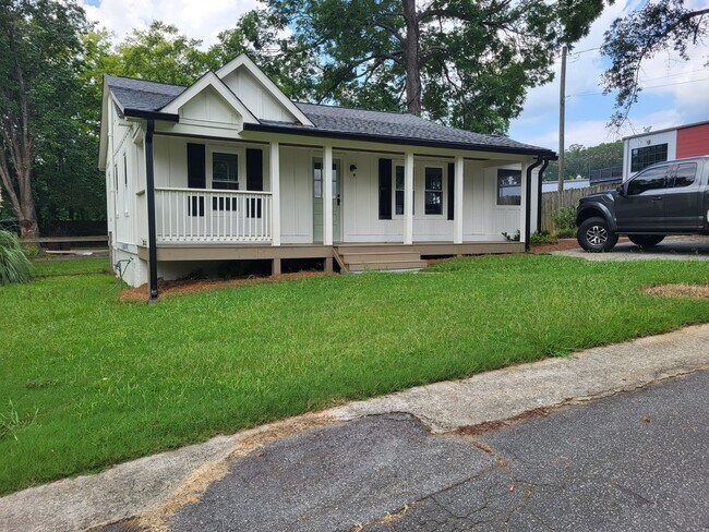 Building Photo - 4471 Gibson Pl