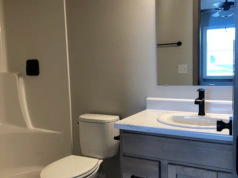 Building Photo - 5712 E Avett Pl