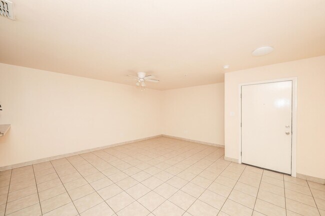 Building Photo - 2119 S Ejido Ave