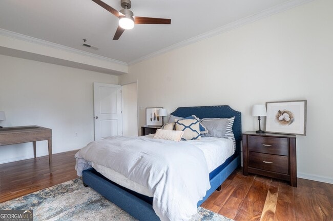 Building Photo - 2161 Peachtree Rd NE