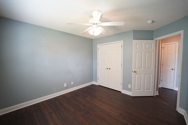 Building Photo - Coming Available!