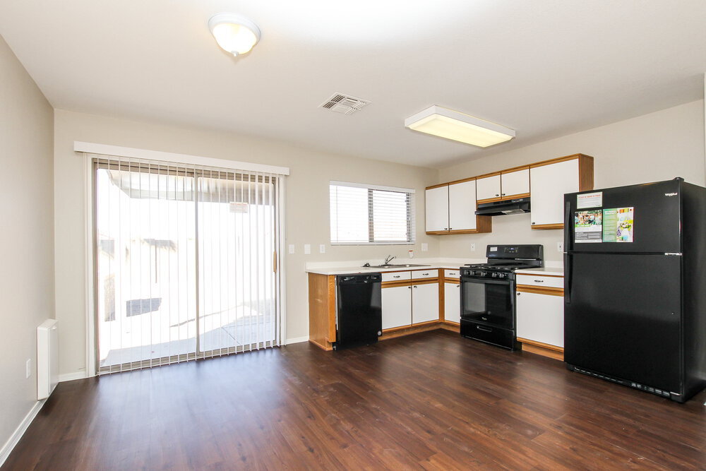 Building Photo - 10546 W Carlota Ln