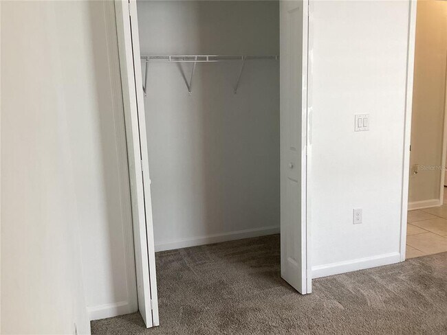 Building Photo - 260 Pershing St