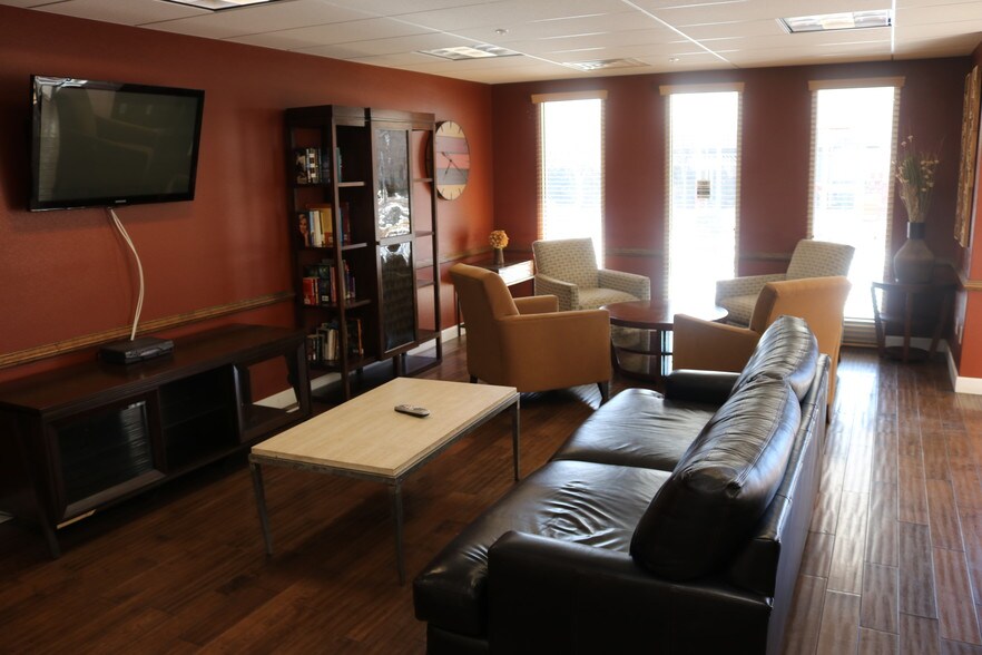 Silver Gardens Apartments Albuquerque Nm Apartment Finder