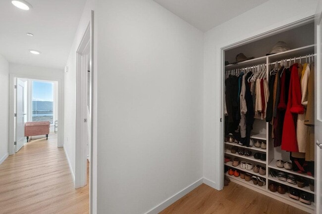 Building Photo - 52 Kirkwood Ave