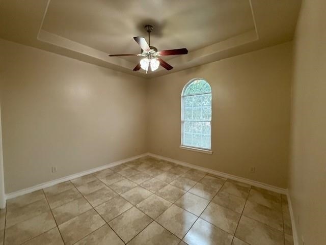 Building Photo - 710 Alta Vista Dr