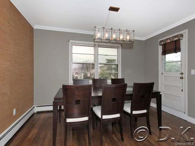 Building Photo - 469 E Park Ave