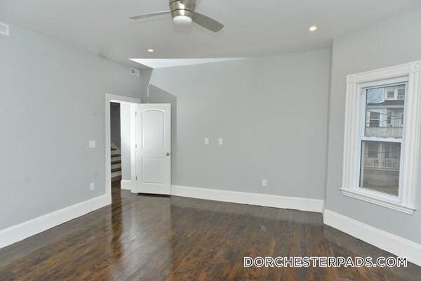 Building Photo - 40 Wolcott St