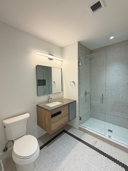 Building Photo - 1121 Dorchester Ave