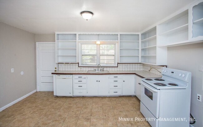 Building Photo - 3407 38th St