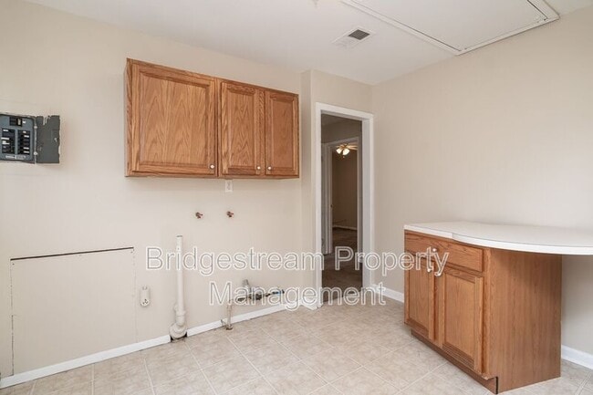 Building Photo - 4340 Merrydale St
