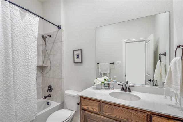 Building Photo - 10801 Brownwood Pl