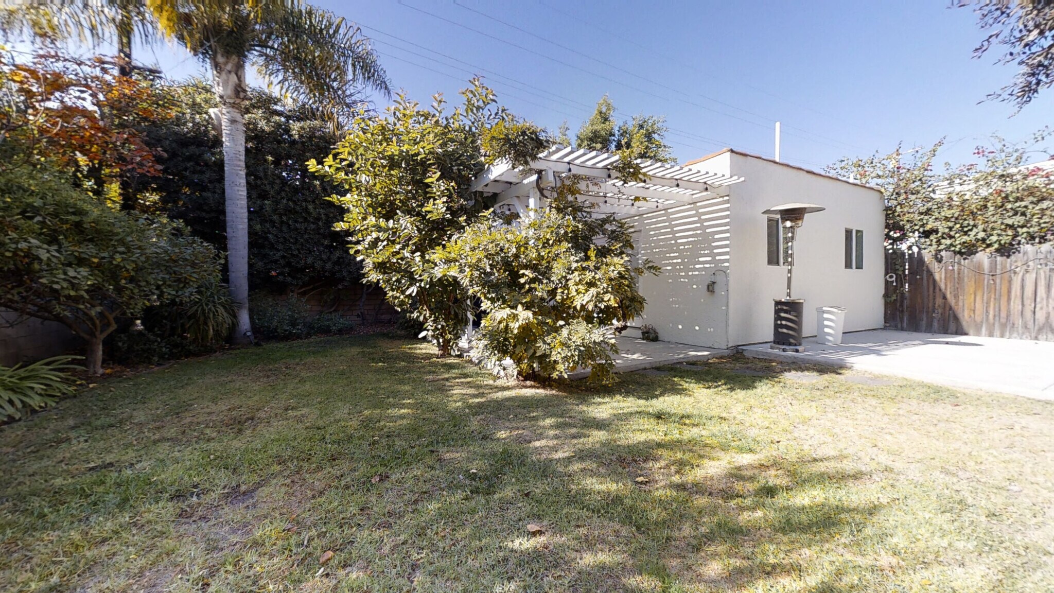 Building Photo - 123 N La Jolla Ave