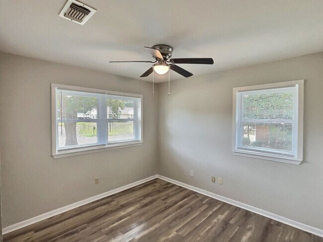 Building Photo - Updated 3-Bedroom Home in Ocean Springs!