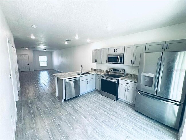 Building Photo - 309 Clermont Dr