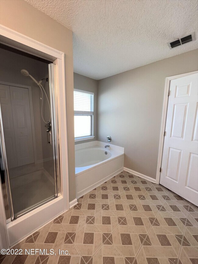 Building Photo - 2993 Golden Pond Blvd