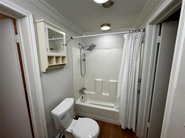 Building Photo - 1112 Kings Hwy